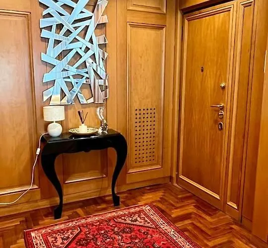 E&l 150sqm 3br Metro 30m Park *
