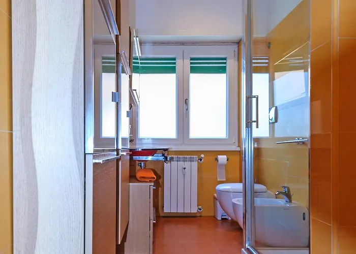 Appartement E&l 150sqm 3br Metro 30m Park *